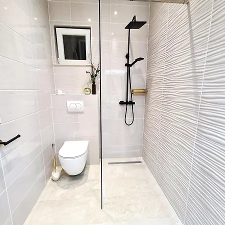 Apartament Swallow's Nest *