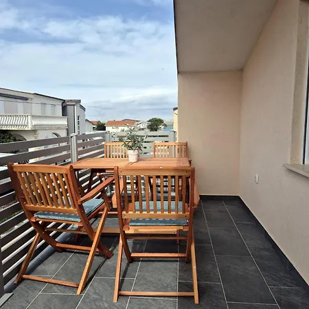 Apartament Swallow's Nest Vir